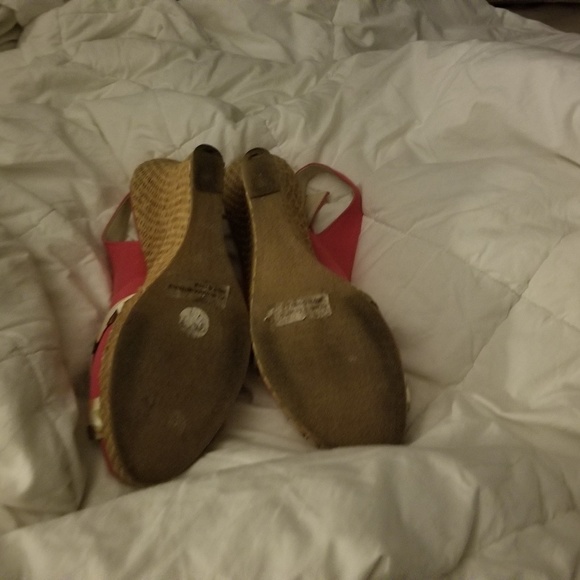 Shoes - Picture 3 of 3